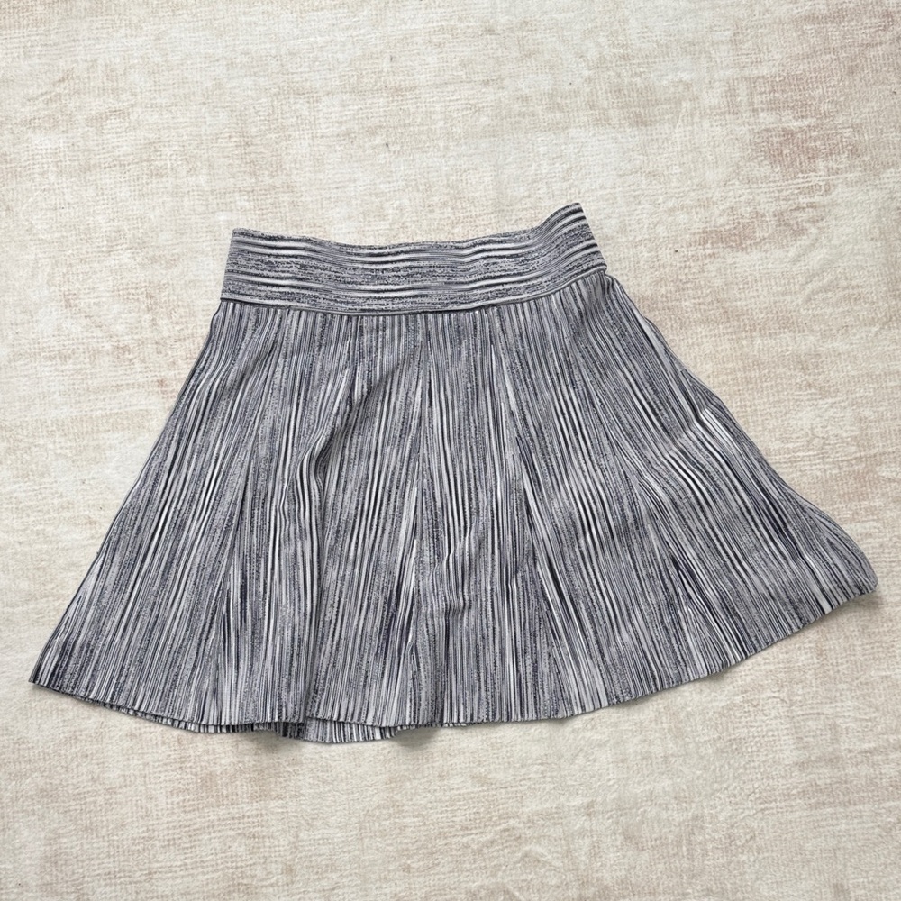 Club Monaco Black and White Skater Skirt